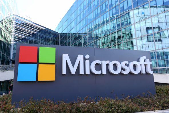 Microsoft admite que contratistas escuchan conversaciones grabadas por su software