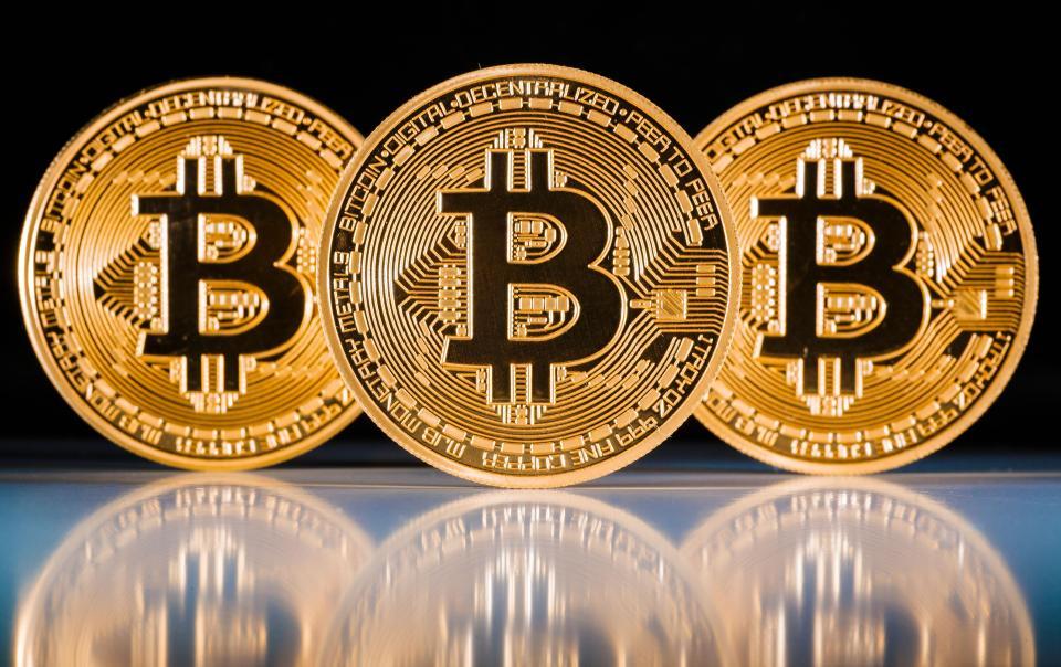 Exigencias de Japón a criptomonedas tira el Bitcoin por debajo de los 7,500 dólares, Bitcoin