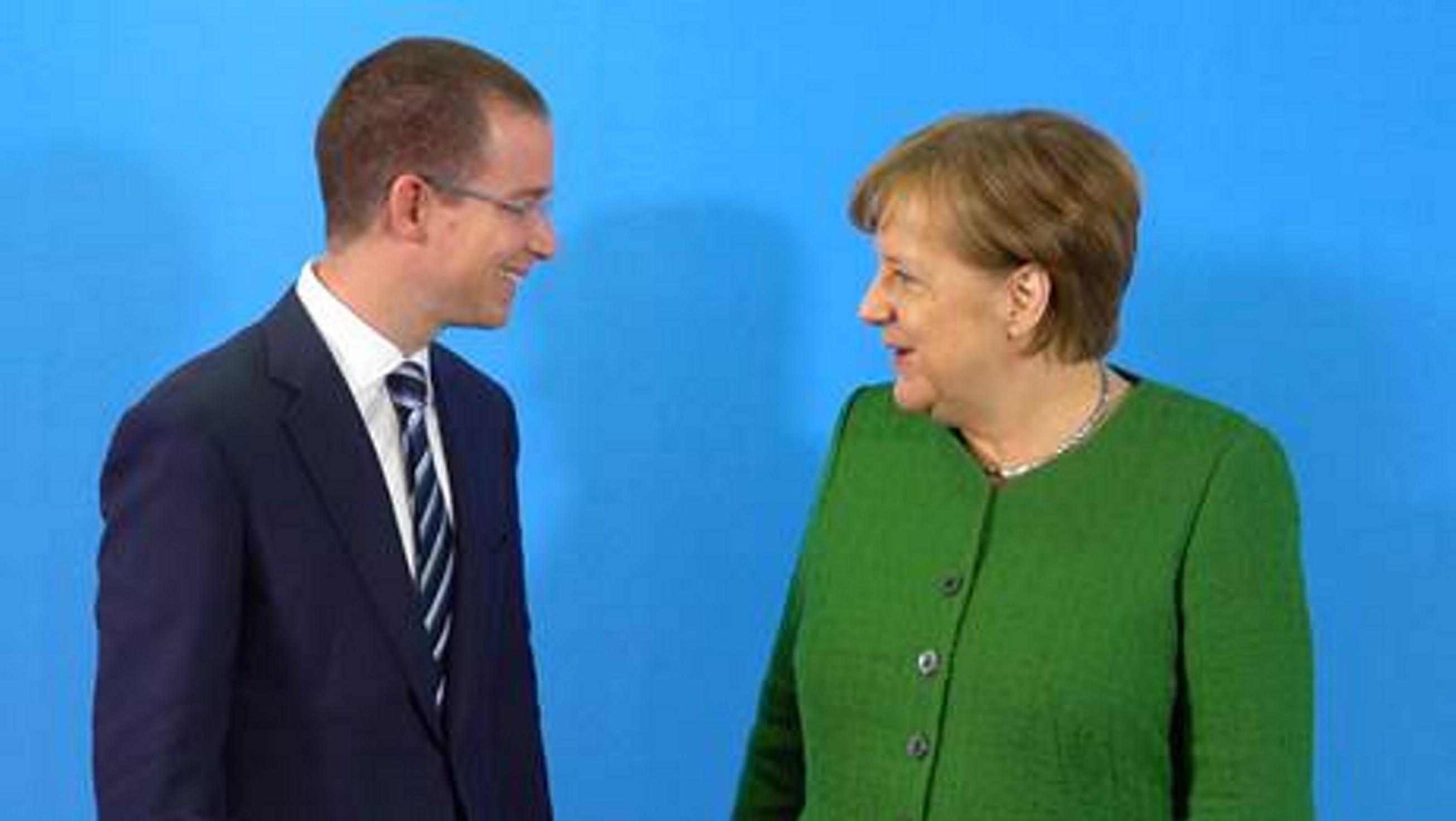 Se reúne Ricardo Anaya con la canciller alemana Angela Merkel