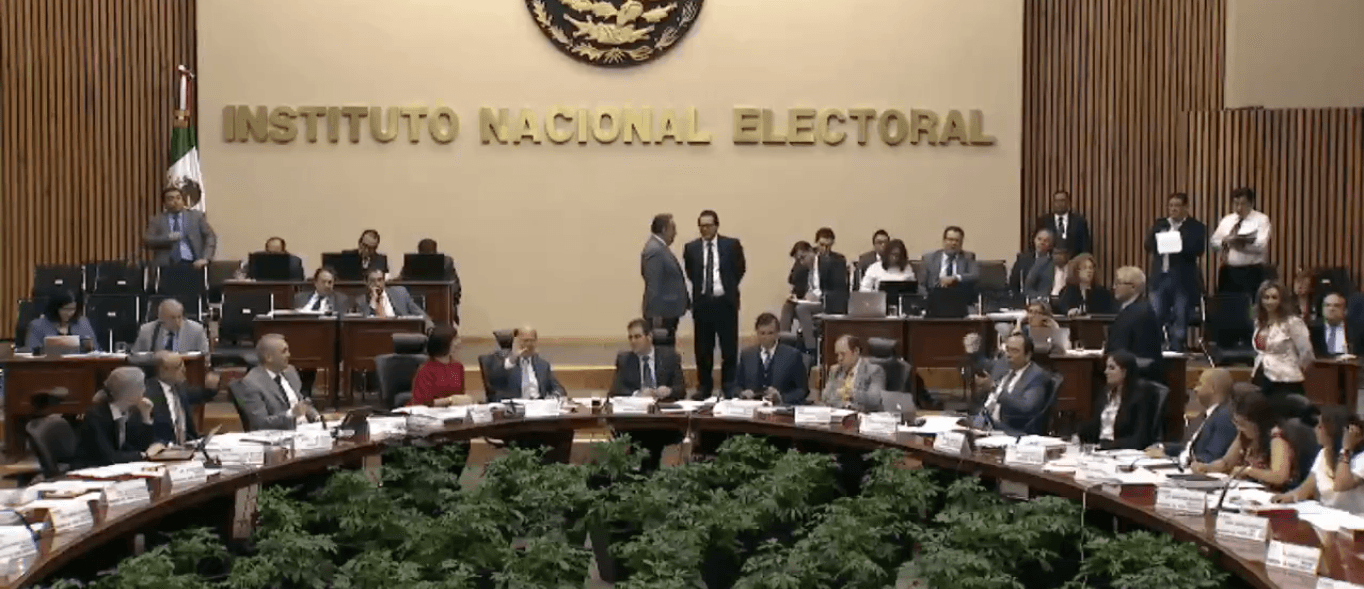 INE rechaza bajar spots del PRI sobre Nestora Salgado