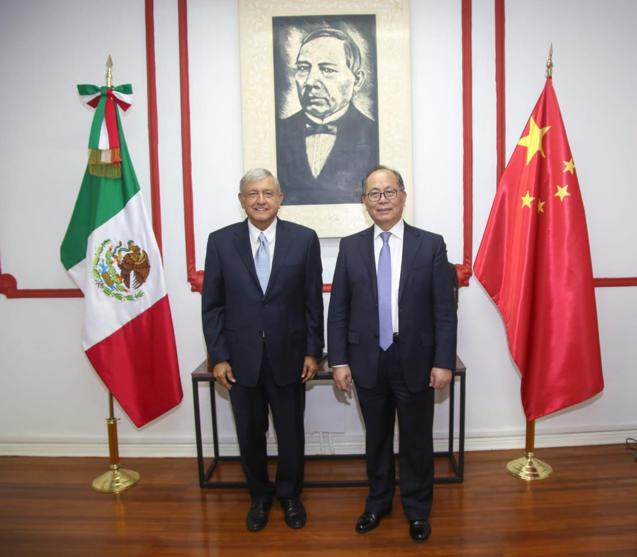 Xi Jinping invita a López Obrador a la expo China International Import