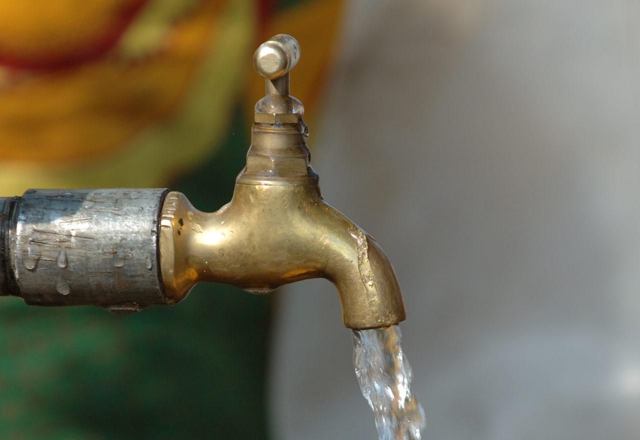 Comienza reestablecimiento servicio de agua en municipios y alcaldías afectadas