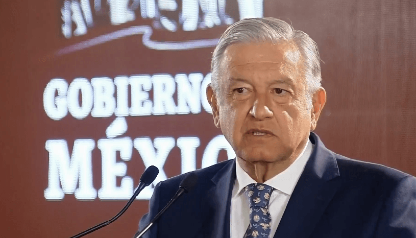 López Obrador llama a la CNTE a retirar bloqueos de vías férreas