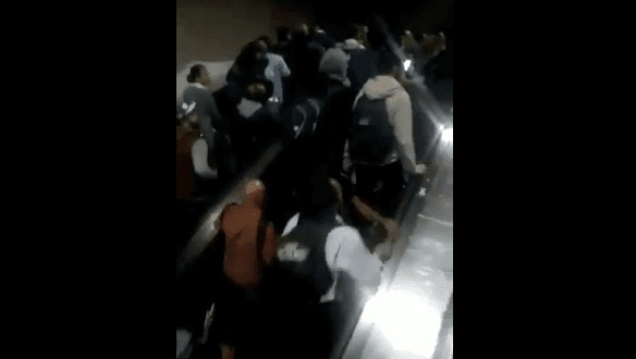Falla mecánica en escaleras eléctricas del Metro deja dos heridos