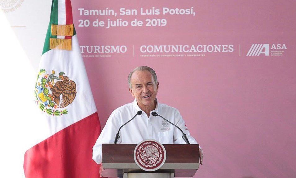 Gobierno SLP aportará terrenos para ampliar aeropuerto de Tamuín