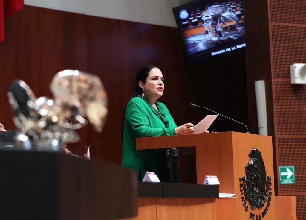 Elige Senado a Mónica Fernández como nueva presidenta; Martí Batres reclama resultados