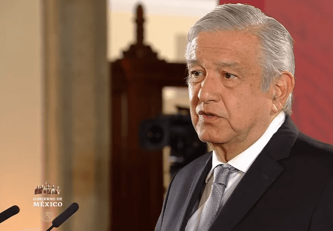 "Ahí va avanzando la economía", asevera López Obrador