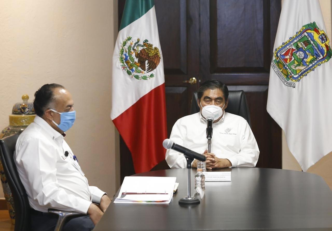 Automotrices no podrán reabrir en junio, dice gobernador de Puebla