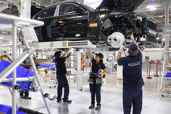 Planta de BMW en SLP genera más de 2 mil 500 empleos