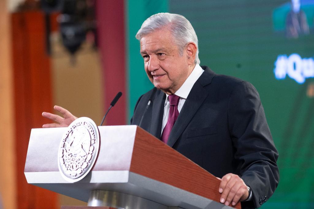 "No es reelección", insiste AMLO sobre ampliación de mandato de Arturo Zaldívar