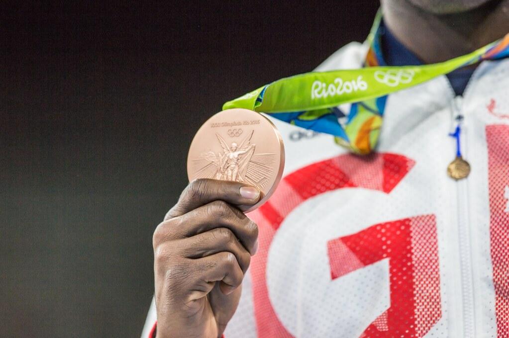 Habrá más apoyos para atletas que ganen medalla en Tokio, adelanta AMLO