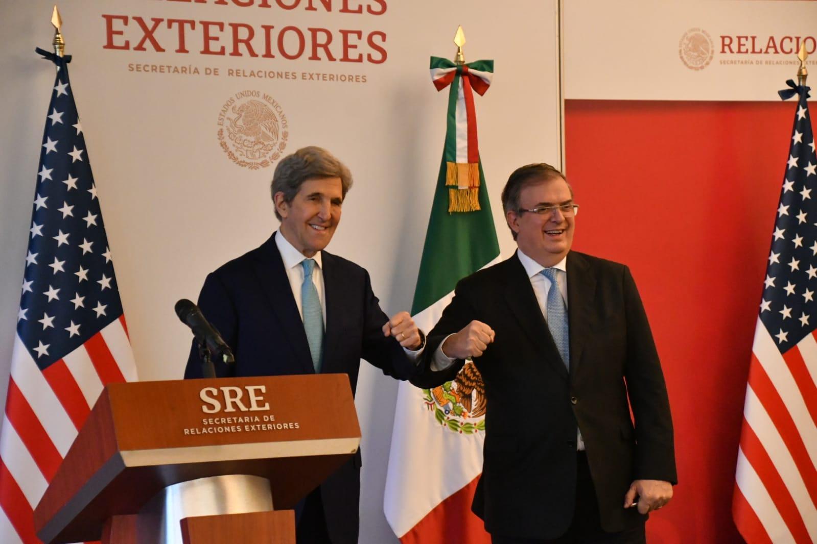 John Kerry y Marcelo Ebrard / SRE