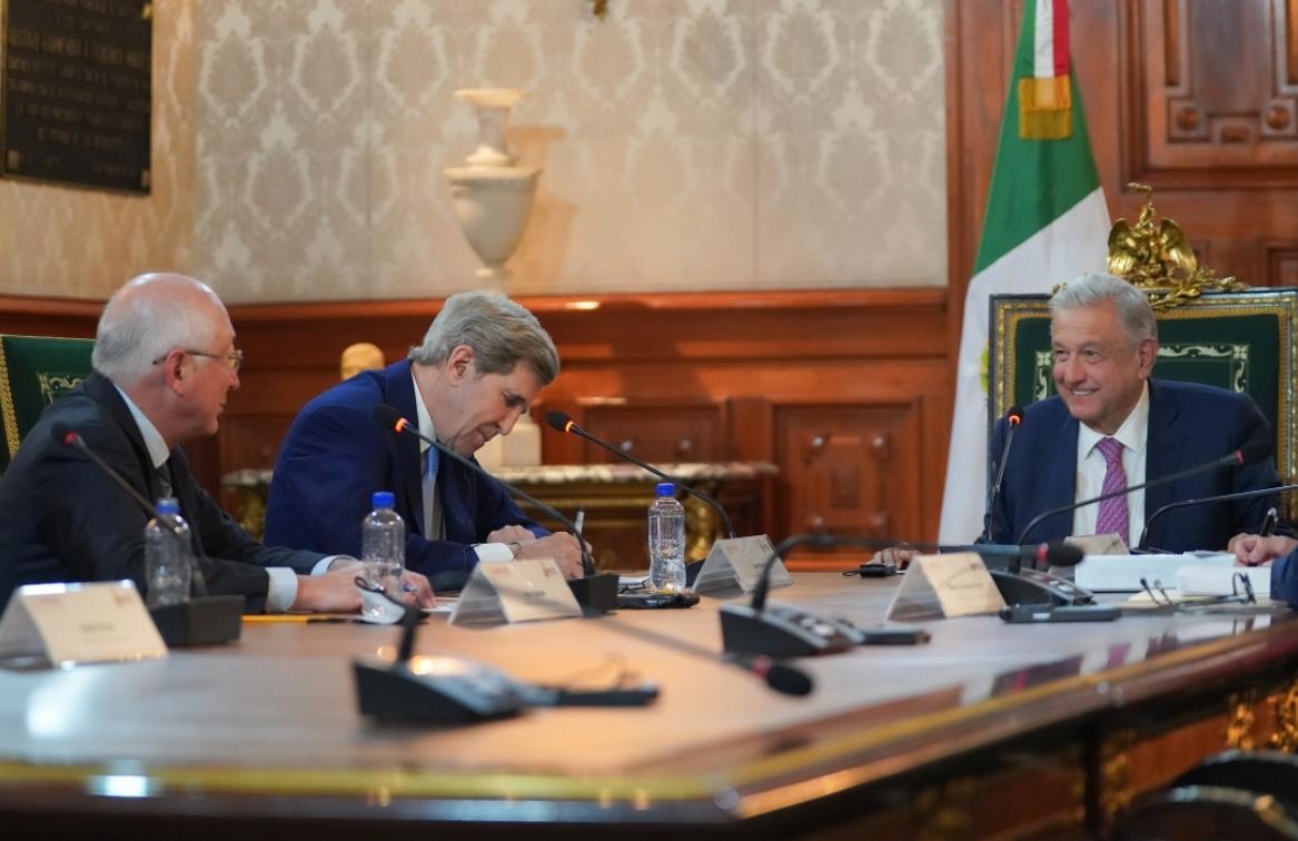 Reunión con Kerry era necesaria y fue muy ”benéfica”: AMLO