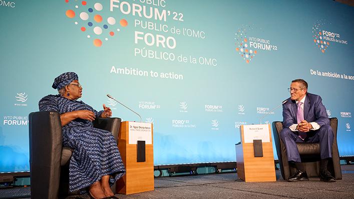 A la izquierda, Ngozi Okonjo-Iweala / @wto
